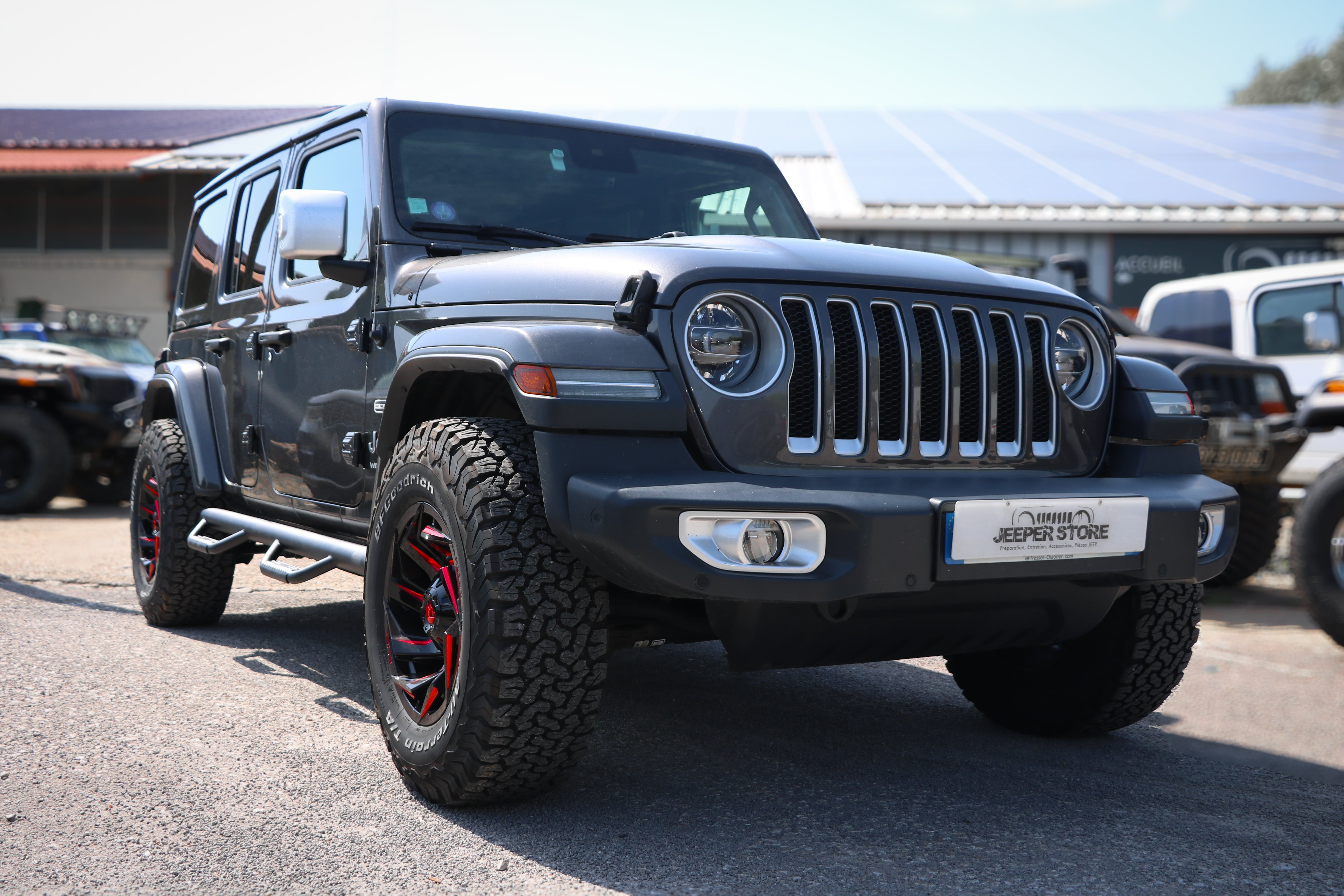 Split view for Prépa Wrangler JLU 2.2L TD Overland