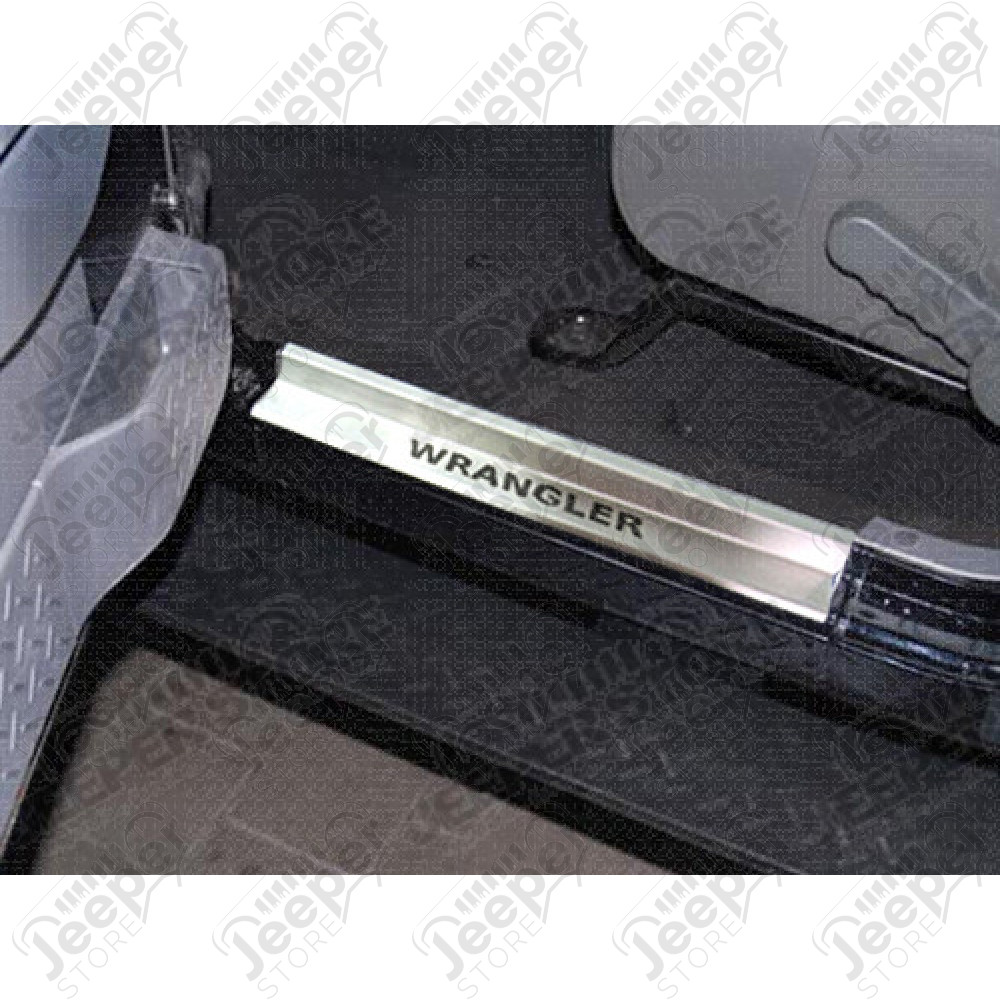 Kit de 2 protections de seuils en acier inox de portes avant (avec 2 autocollants WRANGLER) Jeep Wrangler JK (2 ou 4 portes)