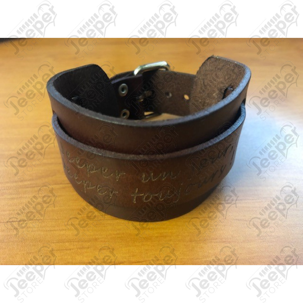 Bracelet cuir réglable avec gravure Jeeper un jour Jeeper toujours longueur totale 27cm