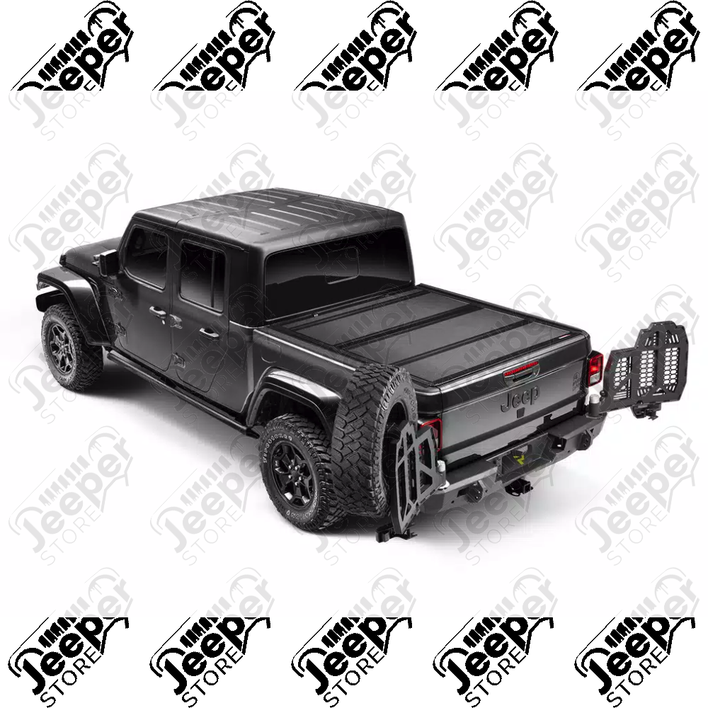 Pare chocs arrière en acier avec porte roue de secours et accessoires en supplément possible de la marque RealTruck pour Jeep Gladiator JT - 11540.38 - 1154038 / 11540-38 / OM11540.38