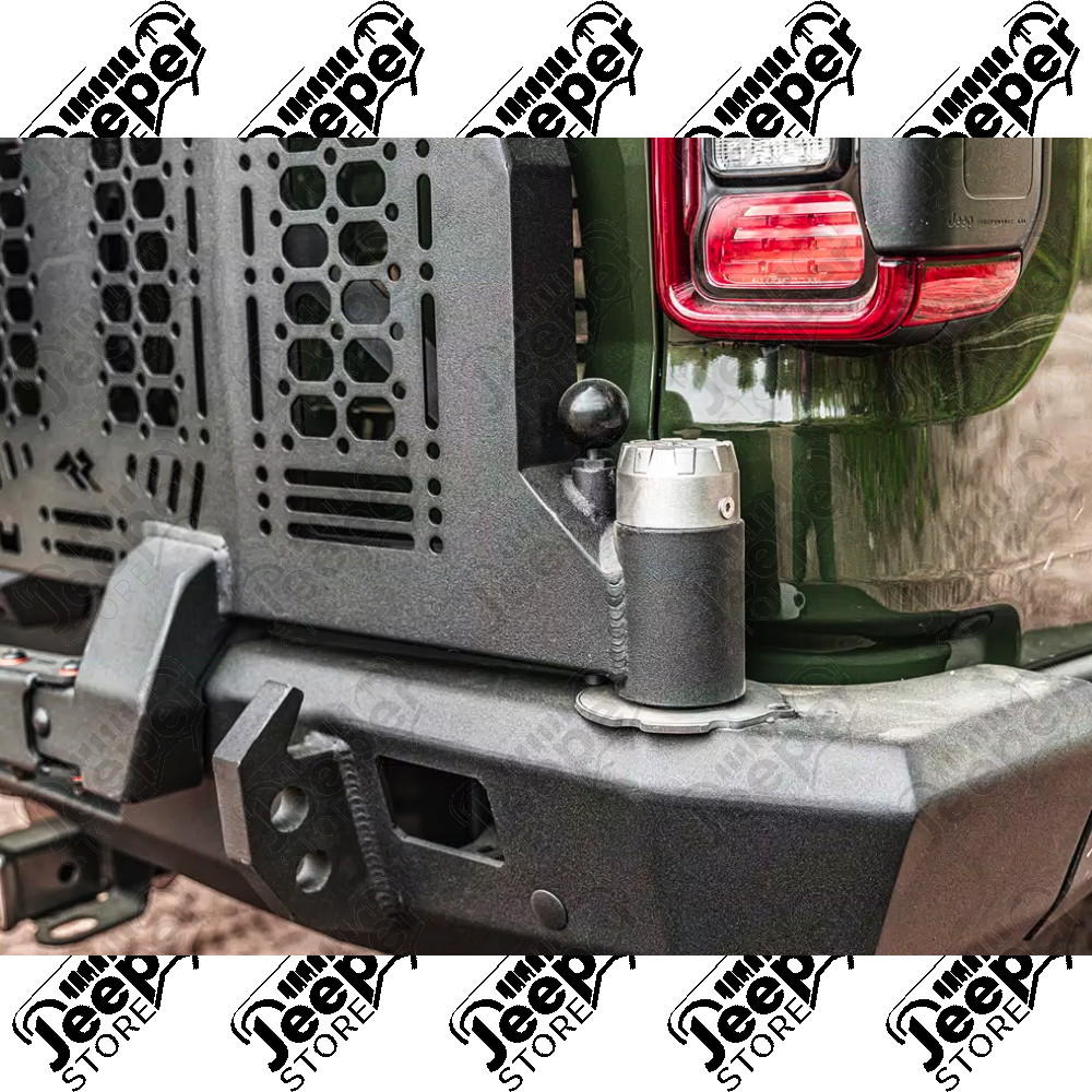 Porte gauche pour pare chocs arrière "Wingmate" Rugged Ridge by RealTruck pour Jeep Gladiator JT - 11540.41 / 11540-41 / 1154041