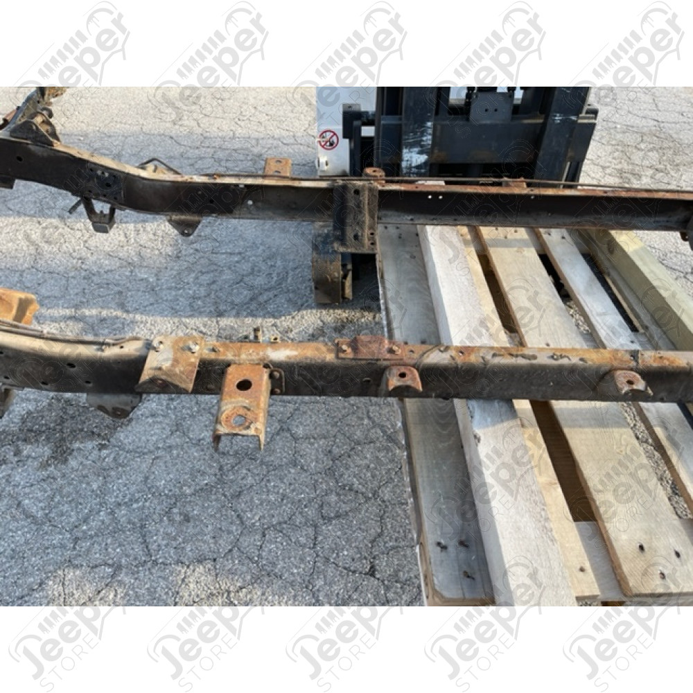 Occasion: Chassis nu Jeep CJ6