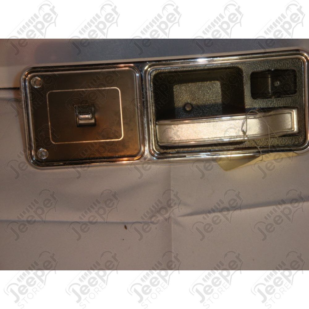 Poignée complète avec boutons coté arrière droit d'occasion (4 portes) Cherokee XJ Limited