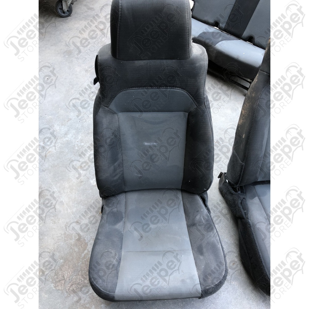 Occasion : Kit de 2 sièges avant origine gauche et droit (couleur : noir et gris) - Jeep Wrangler TJ