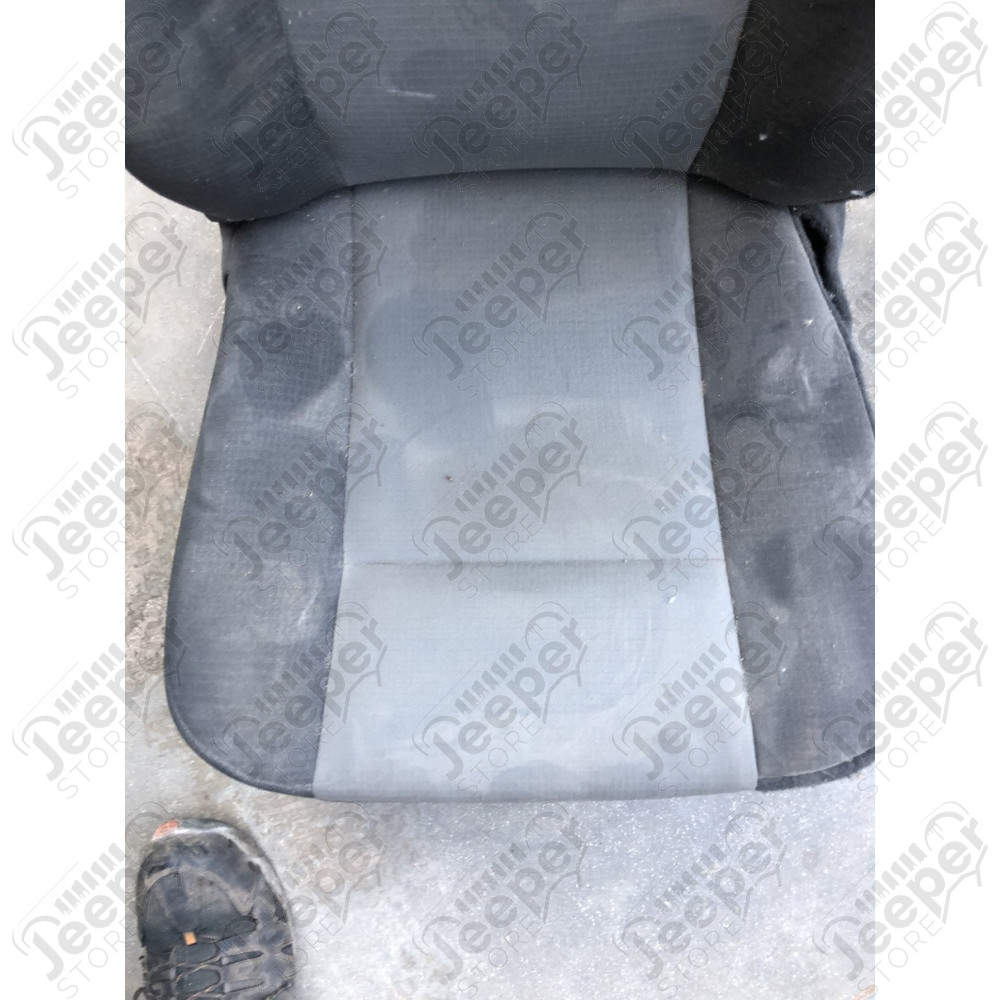Occasion : Kit de 2 sièges avant origine gauche et droit (couleur : noir et gris) - Jeep Wrangler TJ