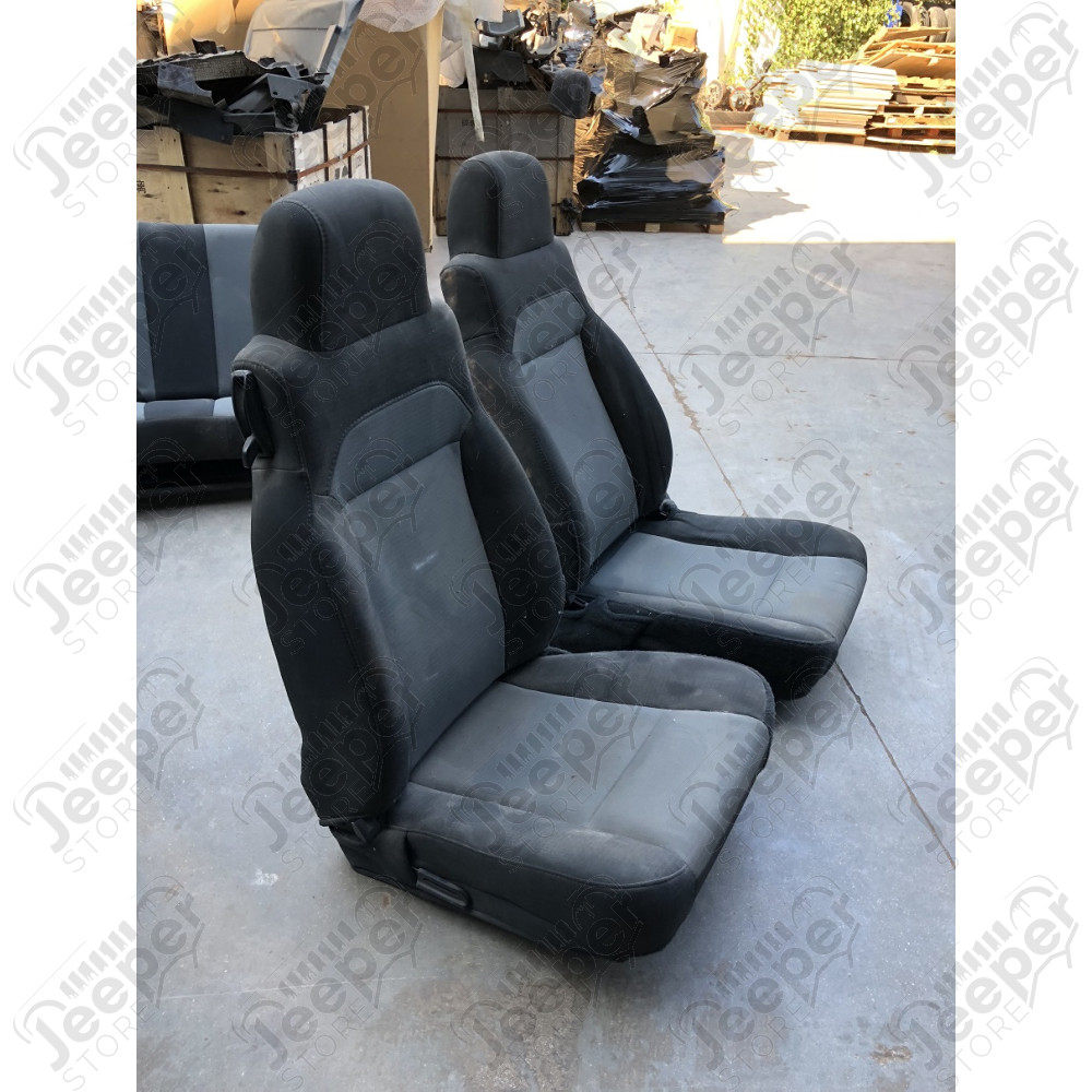 Occasion : Kit de 2 sièges avant origine gauche et droit (couleur : noir et gris) - Jeep Wrangler TJ
