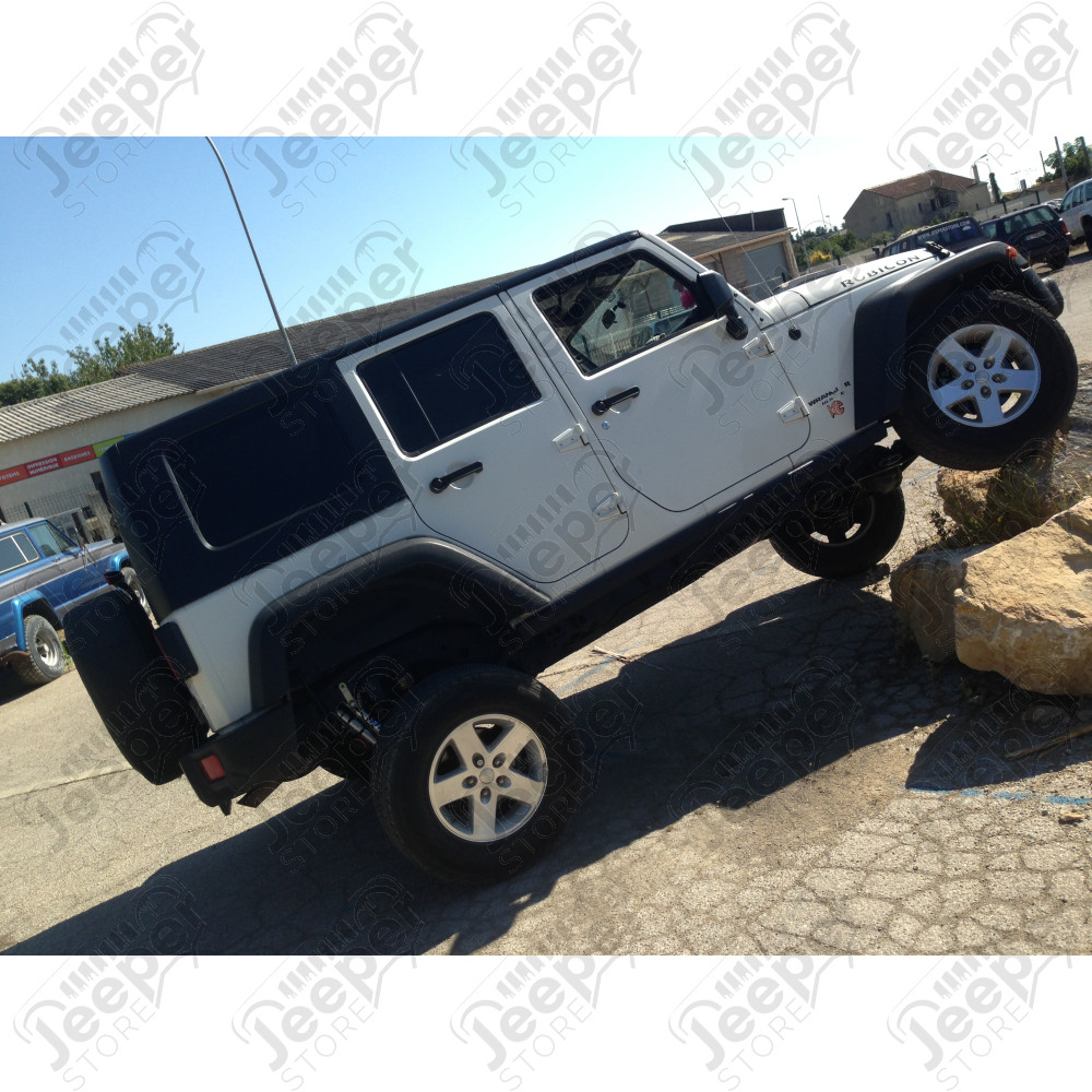 Kit réhausse 4" (+10cm) "Grand Raid" , Wrangler JK kit créé sur mesure spécial pour les wrangler JK qui font du raid , vous pouvez charger le véhicule au maximum sans perte de hauteur. pare chocs avant acier, pare chocs arrière acier avec porte roue de s