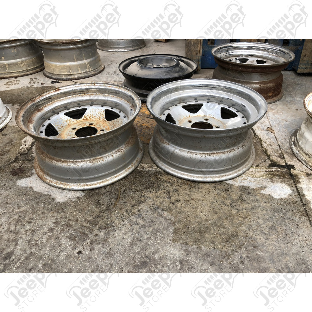 Occasion : Lot de 2 jantes Acier Chromé 7x15 / 5x114.3