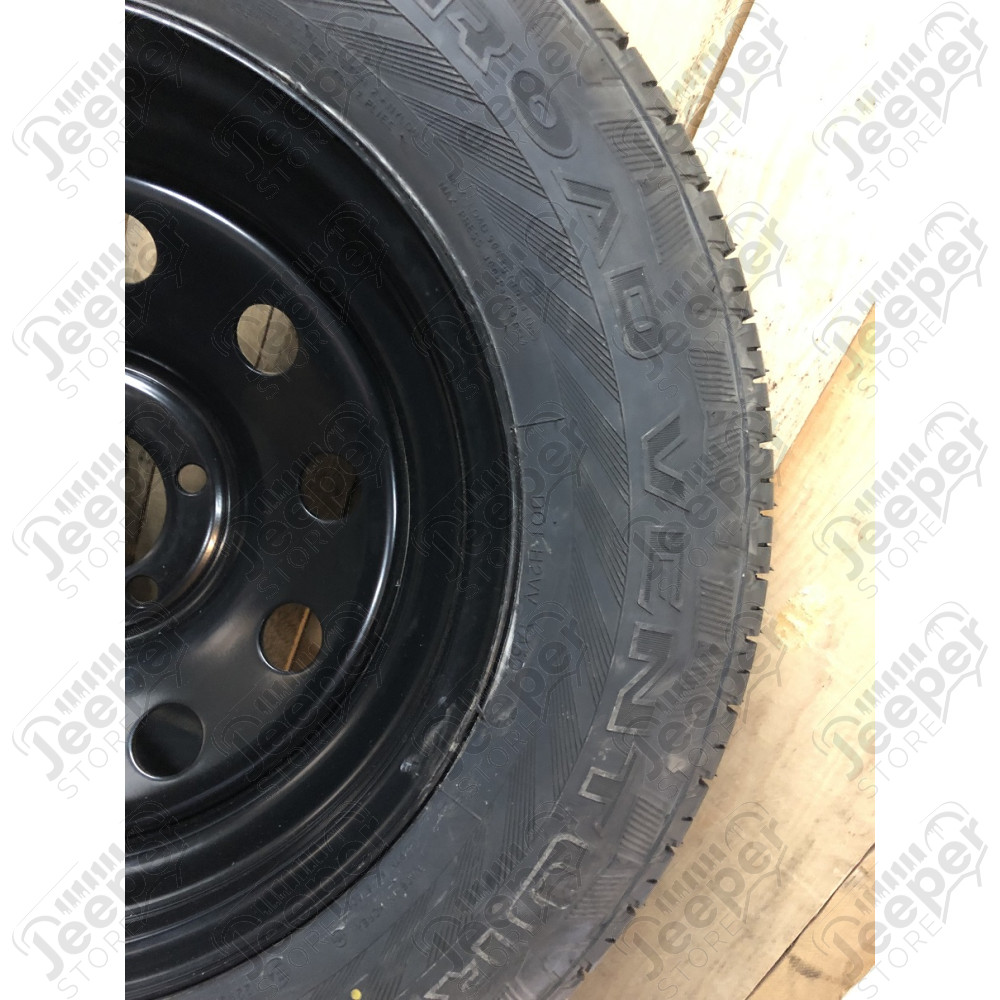 Lot de 5 roues complètes neuves (prêtes à monter) pneus Kumho Road Venture 225/75R16 et jantes Modular noire 5x114.3 - 8x16