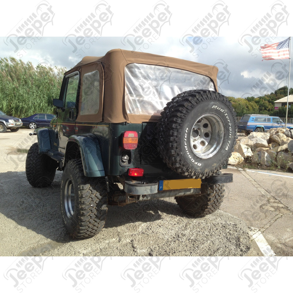 A VENDRE D'OCCASION: Jeep Wrangler YJ 4.0L année: 14/07/1992 4.0L essence 23 chevaux prix carte grise 391€ dans le gard 4 places accessoires et entretien: kit rehausse 4'' skyjacker body lift 2'' 5 jantes acier chromé 10x15 5 pneus BF Goodrich MU