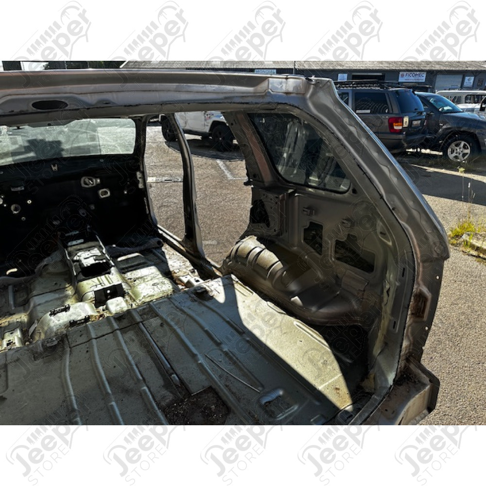 Occasion : Caisse nue 3.0L CRD V6 couleur grise pour Jeep Grand Cherokee WH, WK (phase 1)