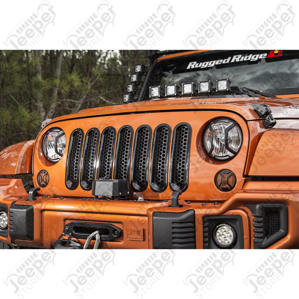Kit de 7 inserts noir perforés pour calandre d'origine Jeep Wrangler JK