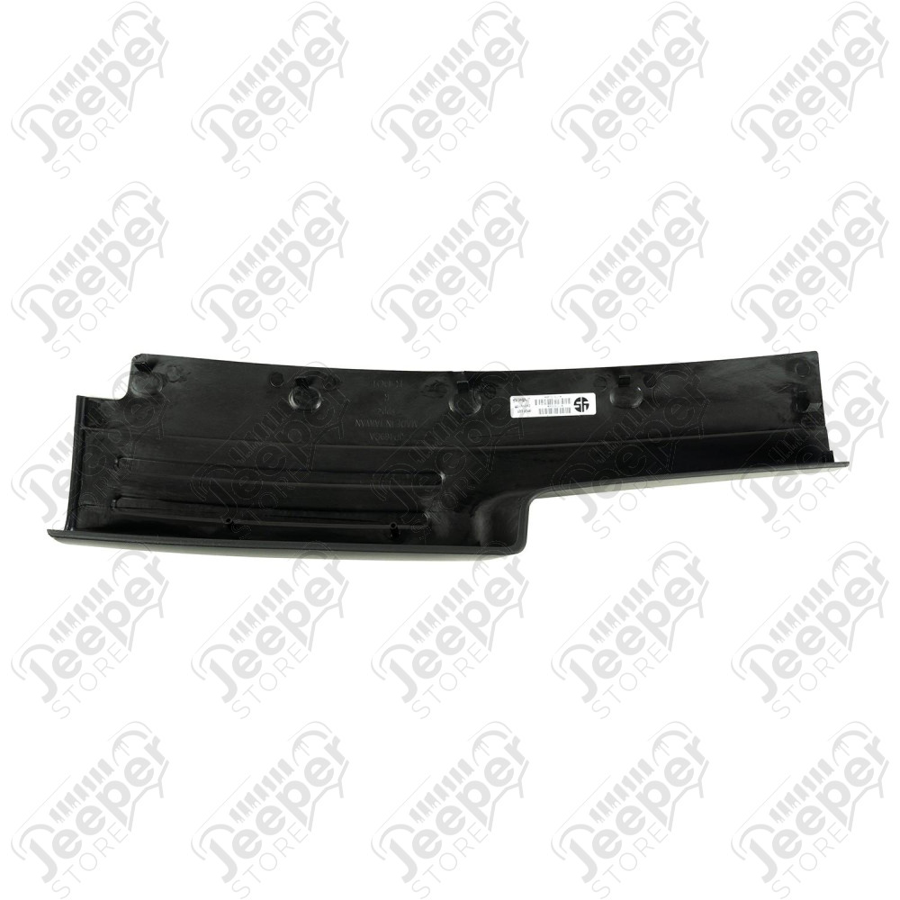 Bumper Step Pad, Rear, Right Side 02-07 Jeep Liberty KJ