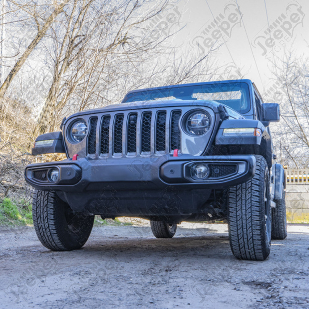 Pare chocs avant type Rubicon US (en plastique) pour Jeep Wrangler JL. Avec trous pour les radars de stationnement. 