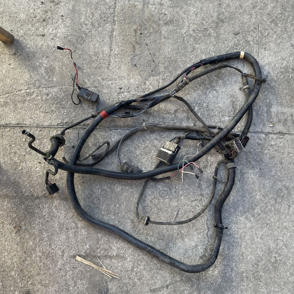 Occasion : Faisceau électrique arrière (feux, hard-top, …) 2.5L mono point pour Jeep Wrangler YJ (1987-1991)
