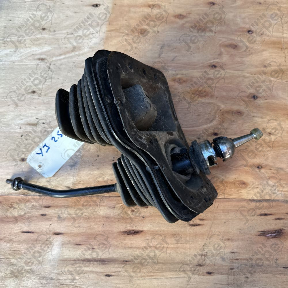 Occasion : Levier de vitesses AX5 2.5L mono point pour YJ, XJ (1987-1995)