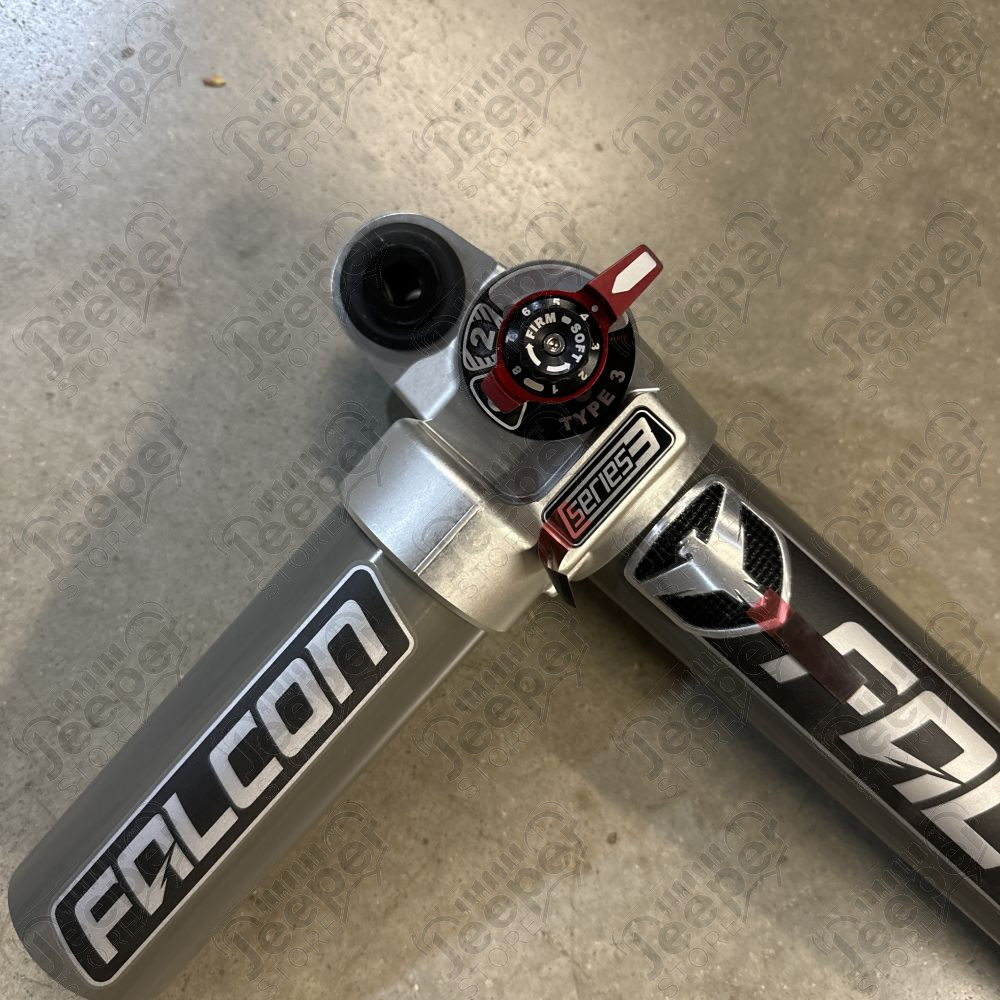 Occasion : 1 Amortisseur avant réglable pour rehausse de +2” à +4” Falcon SP2 3.3 pour JL, JT (2018-)