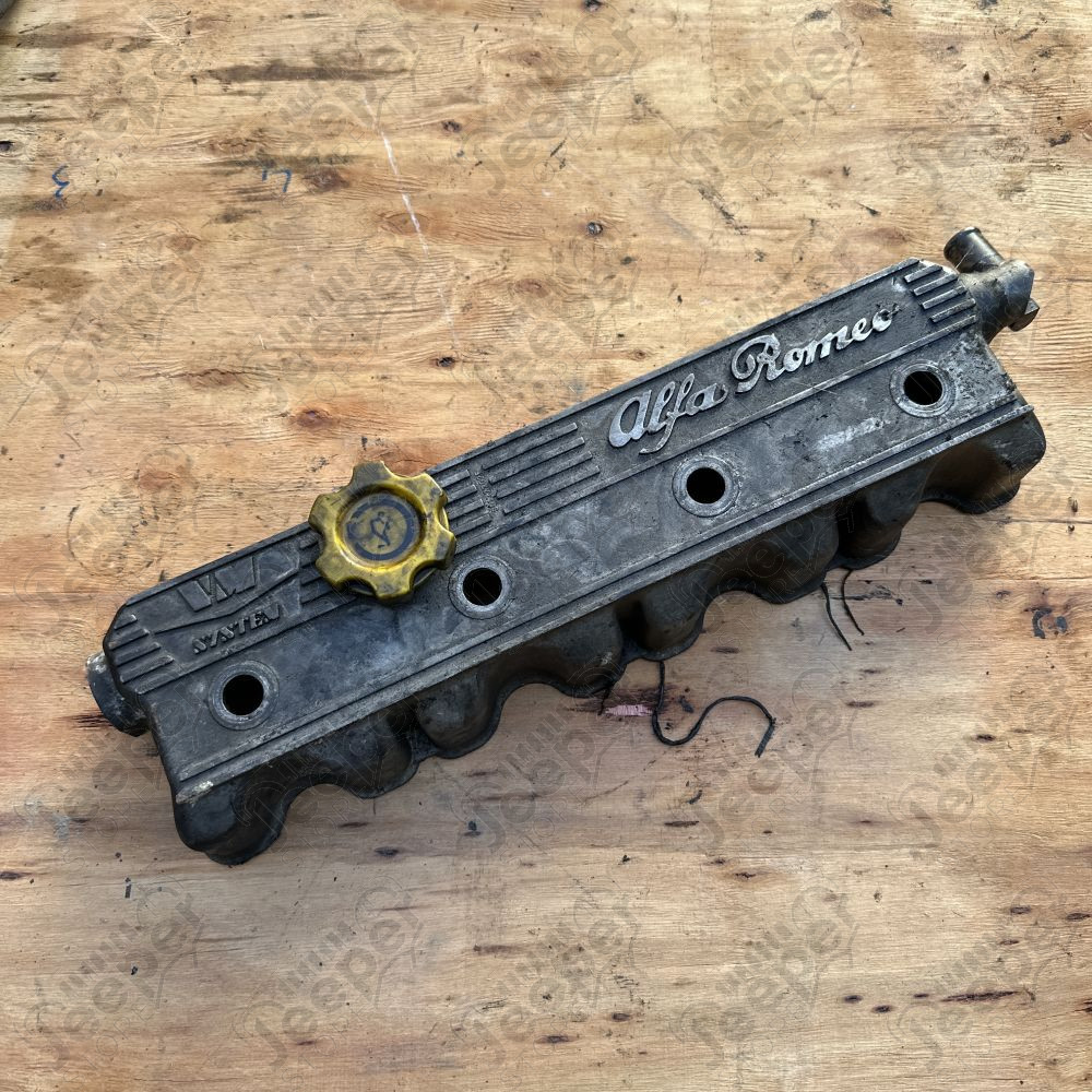 Occasion : Cache culbuteur en alu 2.5L TD VM pour XJ, ZJ, ZG (1993-1996)