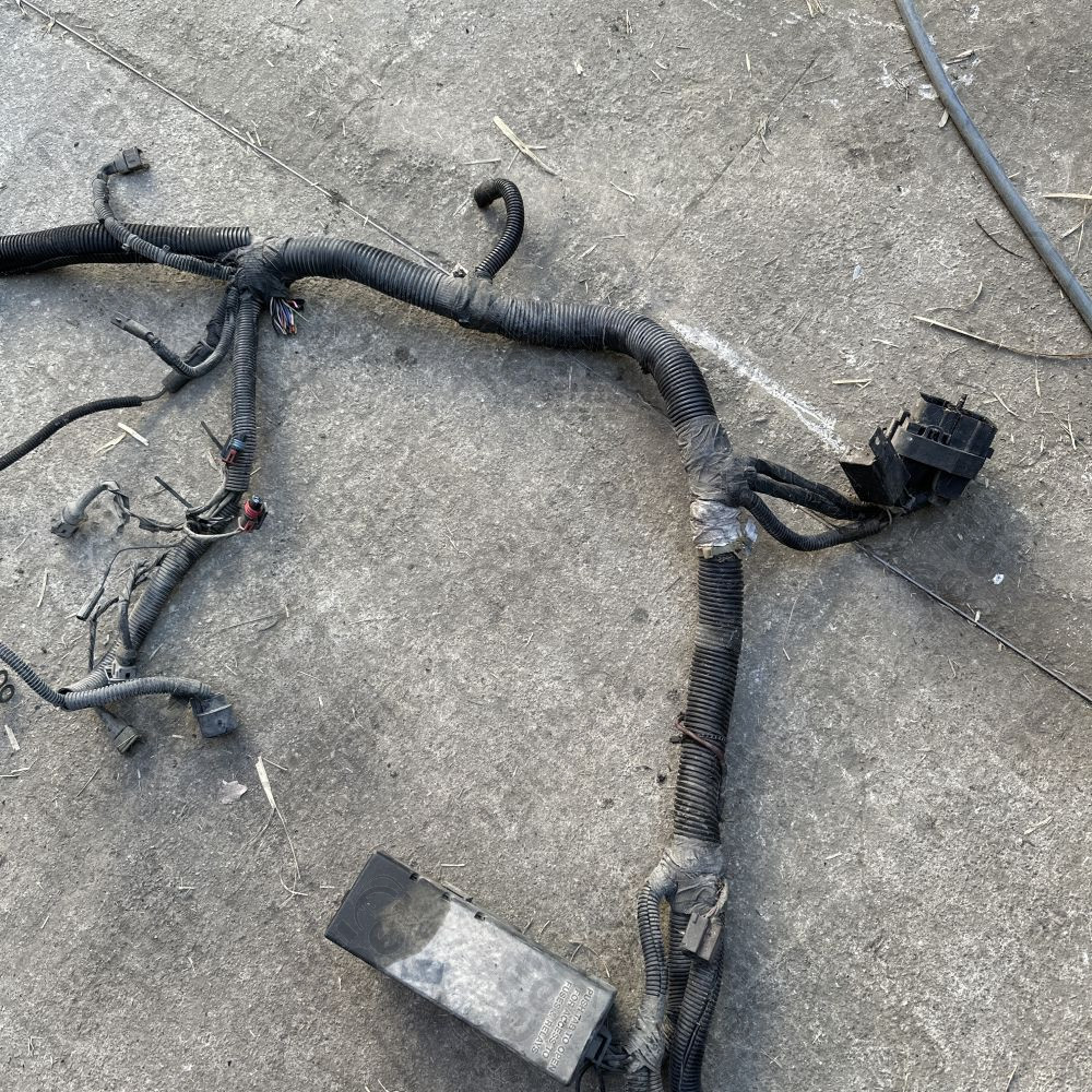 Occasion : Faisceaux électriques compartiment moteur 2.5L TD pour Jeep Cherokee XJ (1993-1996)