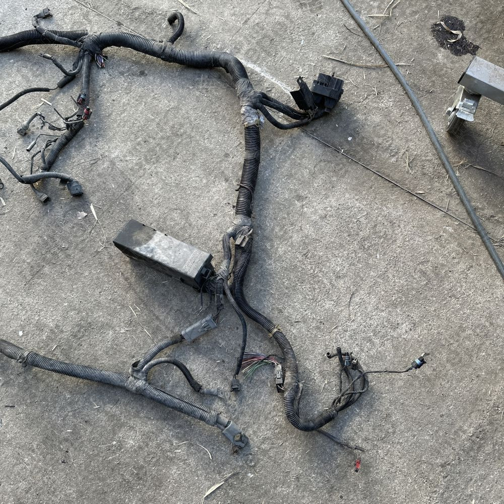 Occasion : Faisceaux électriques compartiment moteur 2.5L TD pour Jeep Cherokee XJ (1993-1996)