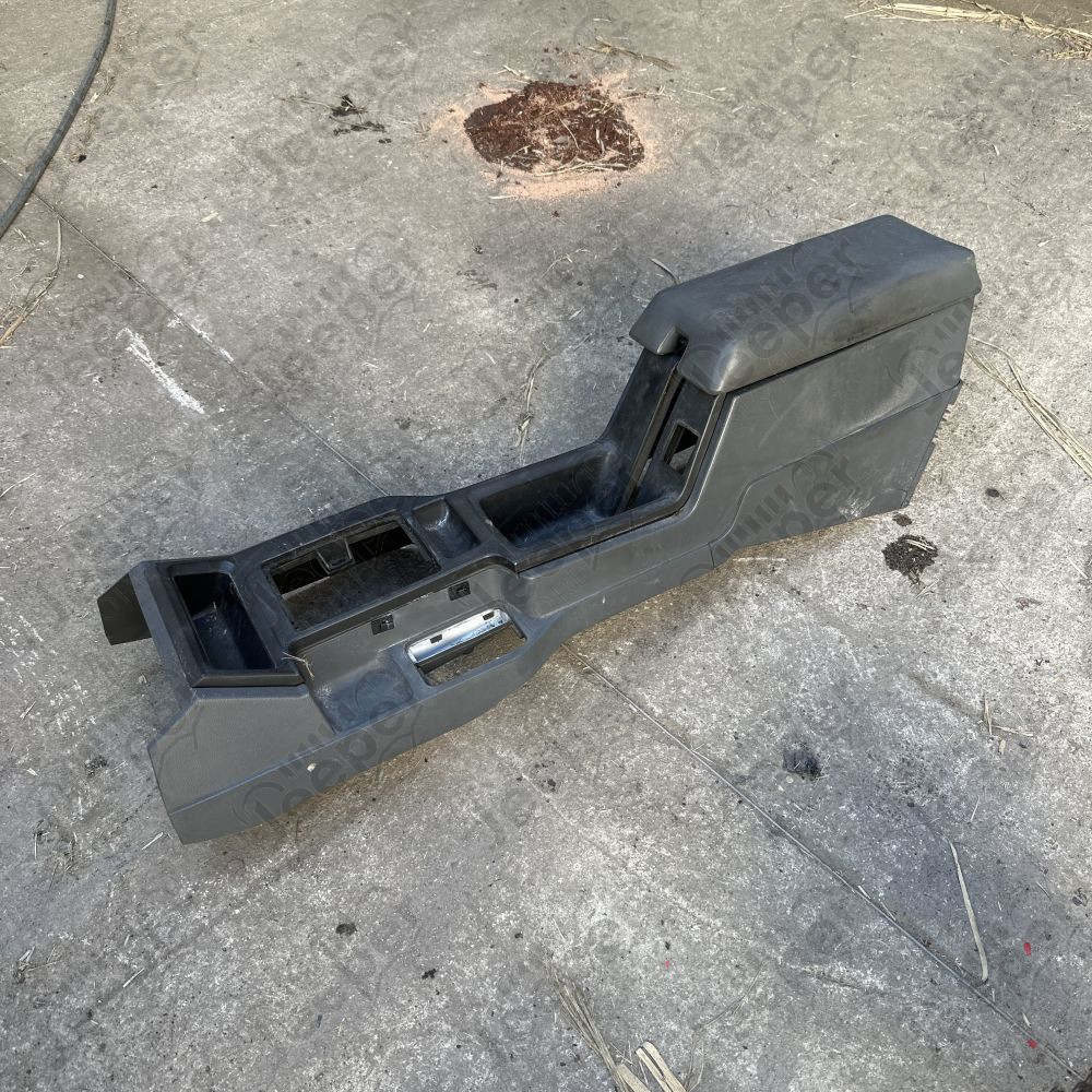 Occasion : Console centrale grise pour Jeep Cherokee XJ (1984-1996)