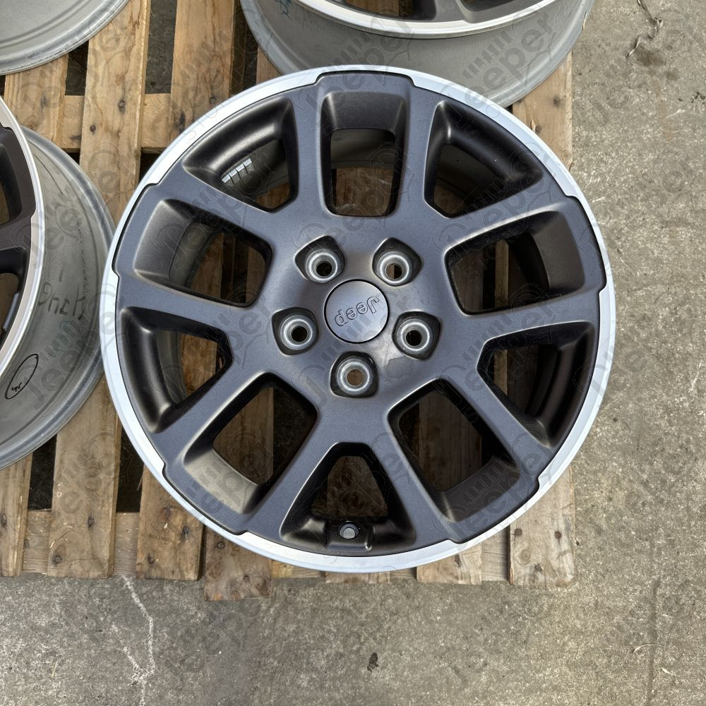 Occasion : Lot 4 jantes aluminium d’origine Jeep - 5x127 - 7.5x18 - ET: 44.45 pour JL, WL, WK2, JT (2011-)