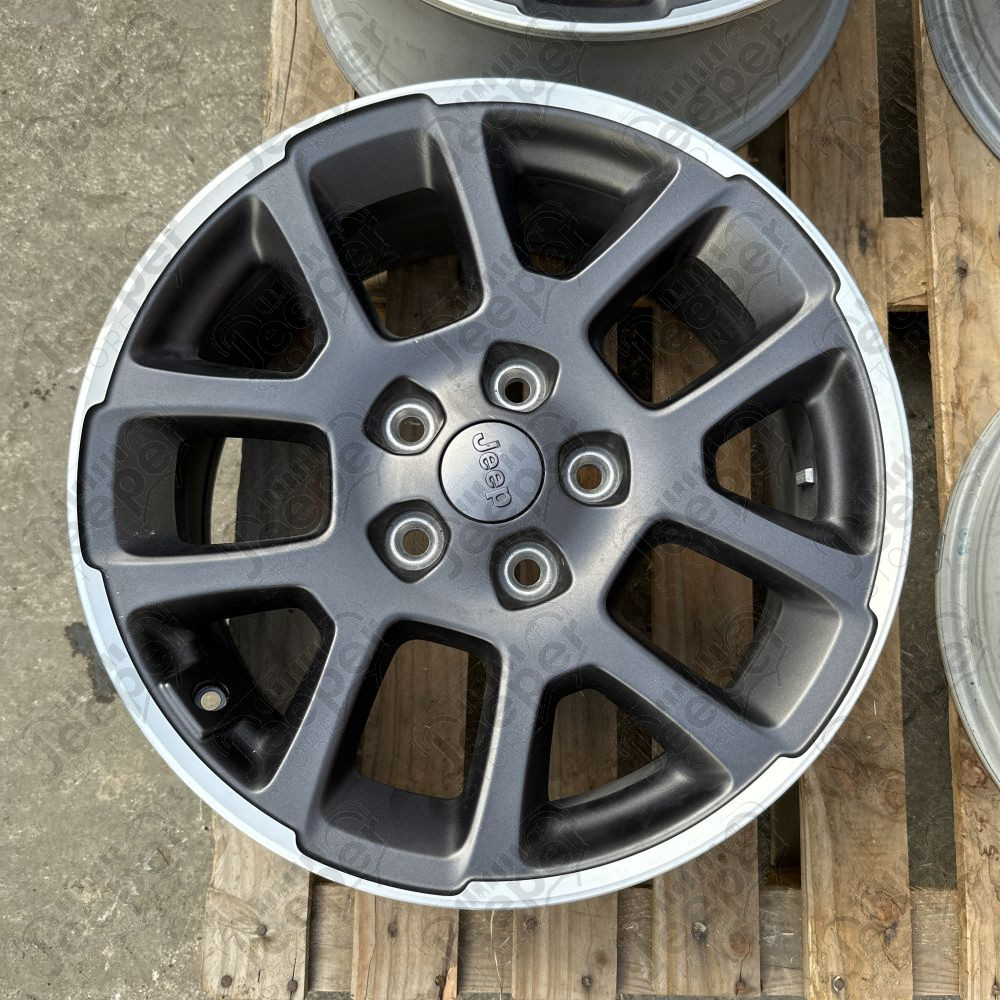 Occasion : Lot 4 jantes aluminium d’origine Jeep - 5x127 - 7.5x18 - ET: 44.45 pour JL, WL, WK2, JT (2011-)