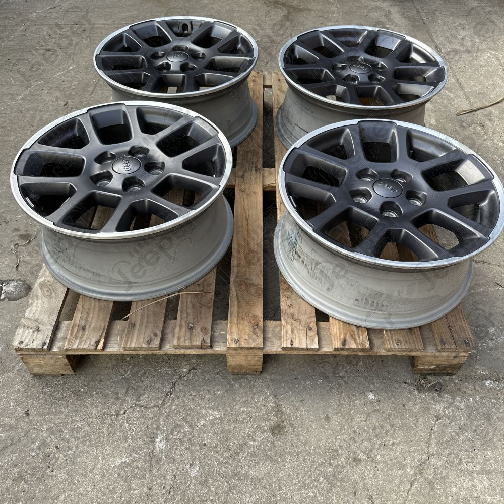 Occasion : Lot 4 jantes aluminium d’origine Jeep - 5x127 - 7.5x18 - ET: 44.45 pour JL, WL, WK2, JT (2011-)