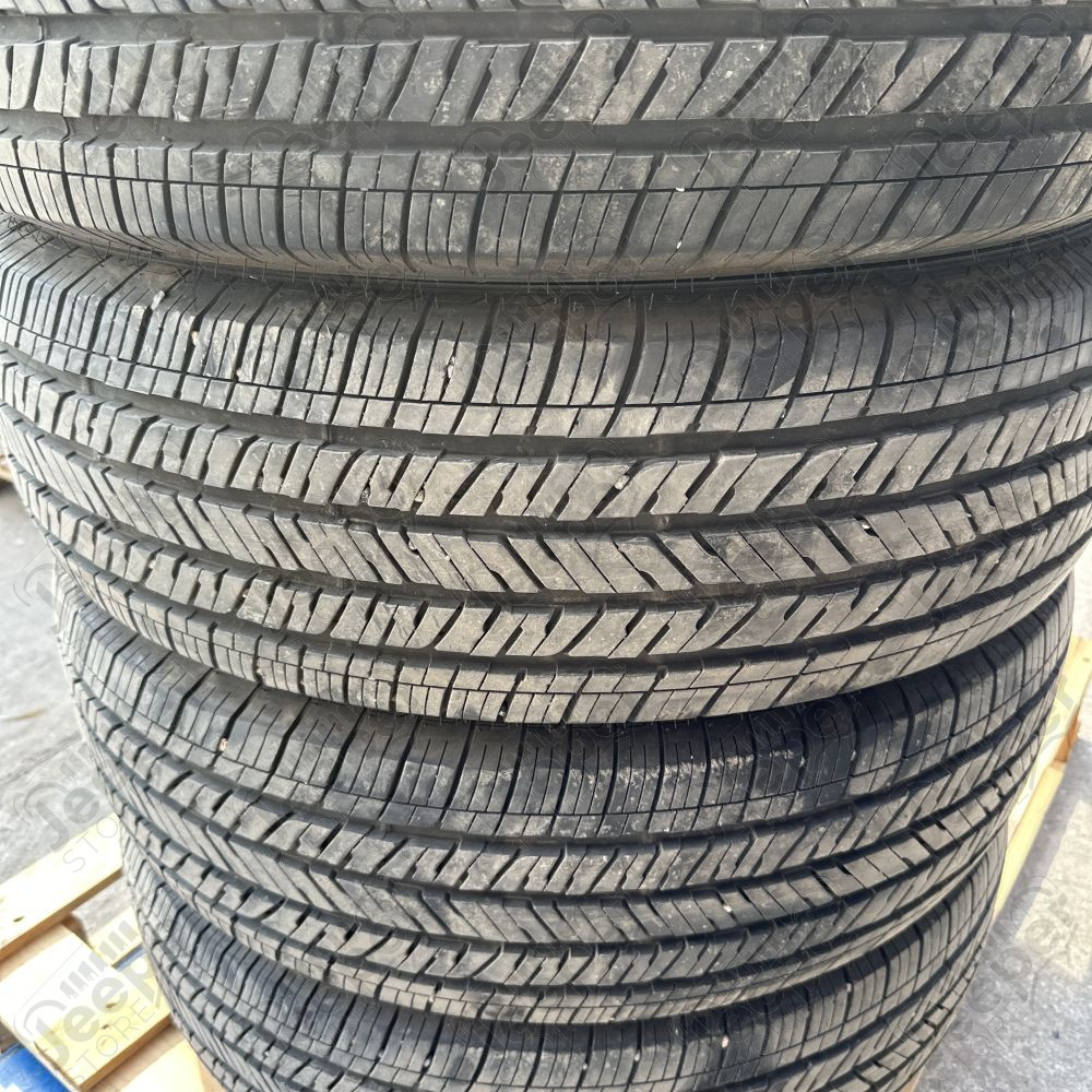 Occasion : Lot 5 pneus Bridgestone Dueler H/T 245/75R17 112T M+S (compatibilité : voir description)