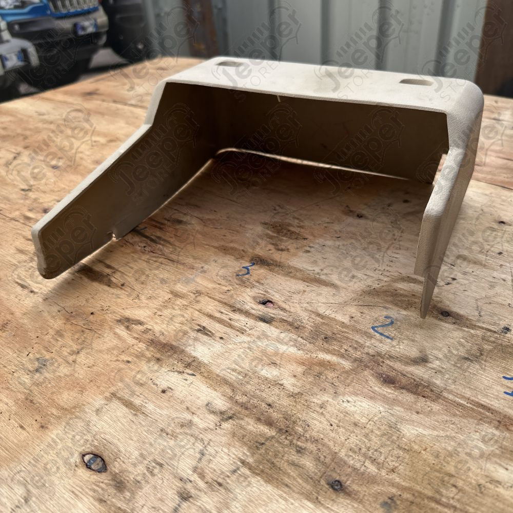 Occasion : Plastique intérieur beige (enjoliveur) siège côté conducteur pour MJ, XJ (1984-1993)