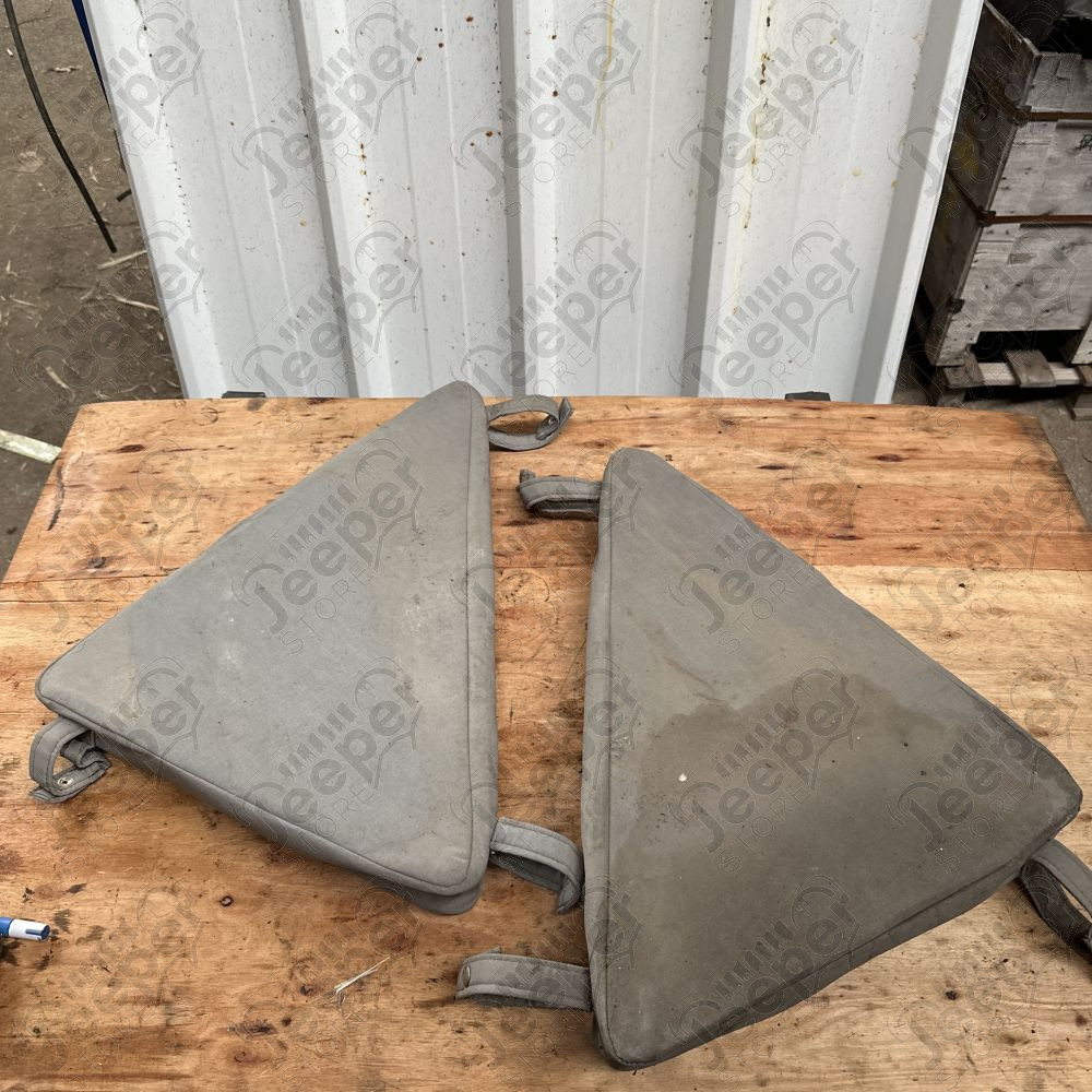 Occasion : Kit 2 sacs de rangement latéraux (gris) pour arceaux fuyant pour CJ7, CJ8, YJ (1976-1990)