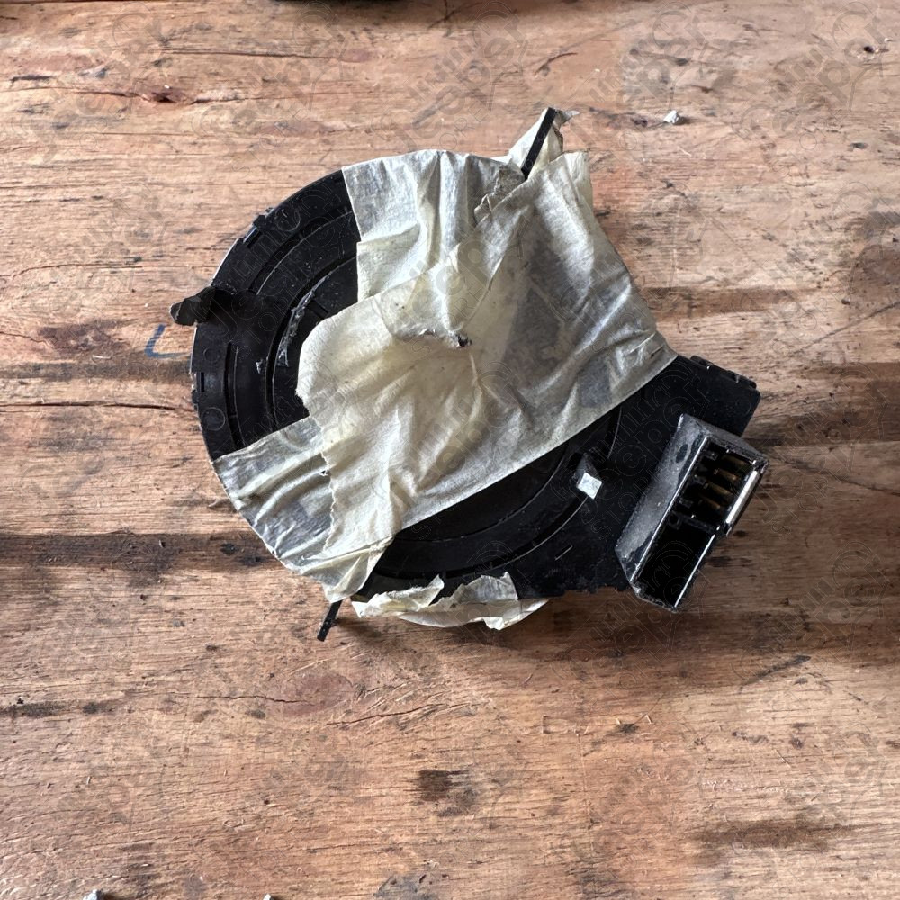 Occasion : Bague Airbag volant conducteur pour Jeep Cherokee Liberty KJ (2002-2003)