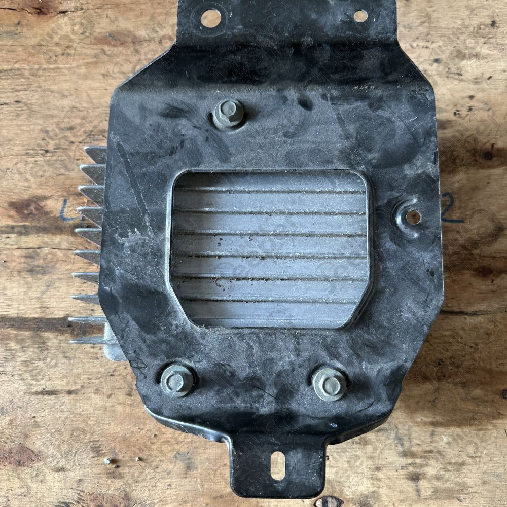 Occasion : Calculateur moteur 3.7L V6 pour Jeep Cherokee Liberty KJ (2002-2003)
