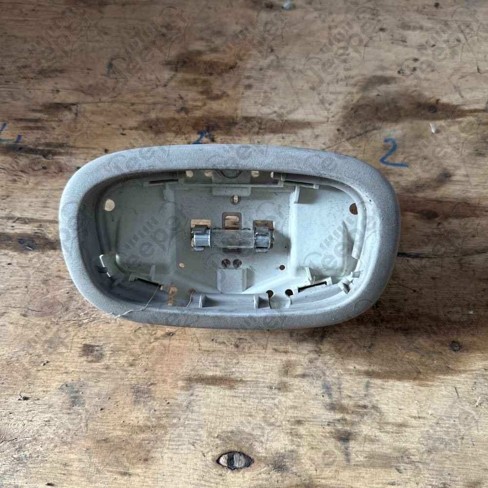 Occasion : Plafonnier coffre pour Jeep Cherokee Liberty KJ (2002-2003)