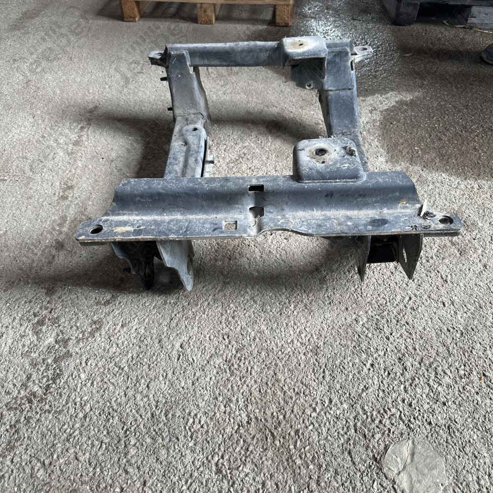 Occasion : Berceau moteur 2.8L CRD 163ch. moteur VM pour Jeep Cherokee Liberty KJ (2005-2007)