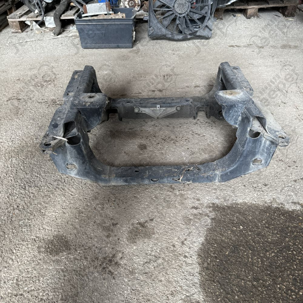Occasion : Berceau moteur 2.8L CRD 163ch. moteur VM pour Jeep Cherokee Liberty KJ (2005-2007)