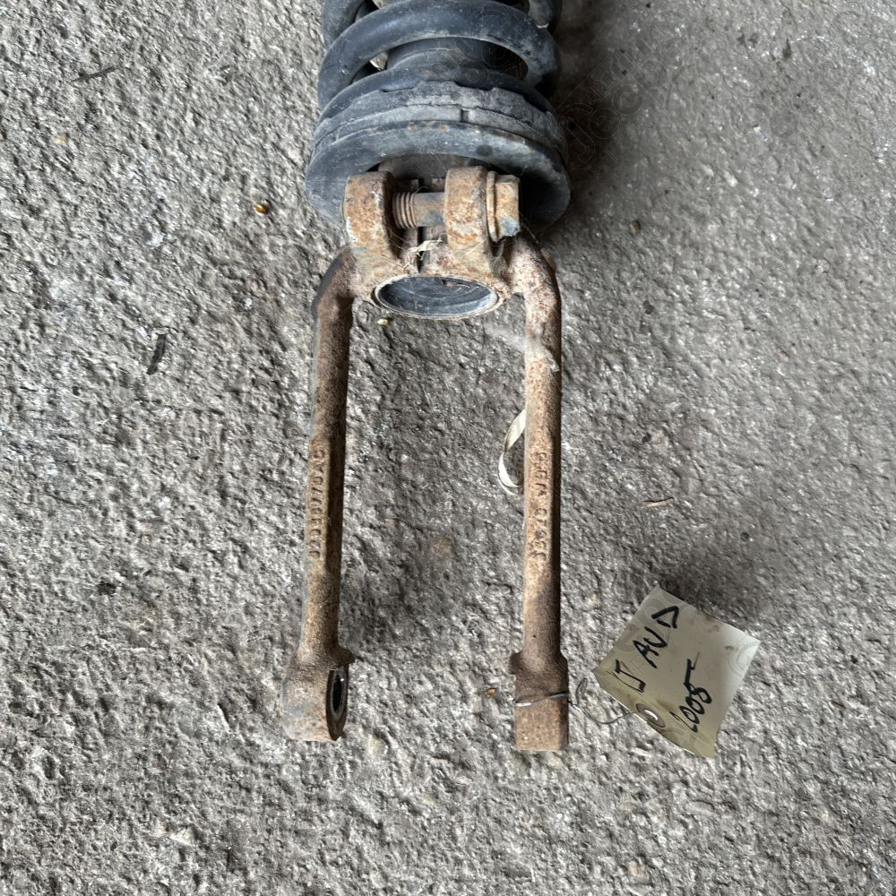 Occasion : Jambe de force pour amortisseur avant pour Jeep Cherokee Liberty KJ (2002-2007)