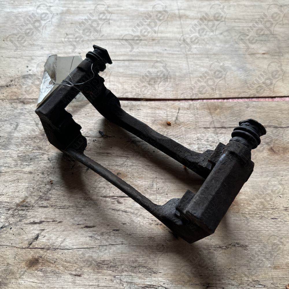 Occasion : Support étrier de frein avant (gauche ou droit) pour Jeep Cherokee Liberty KJ (2002-2007)