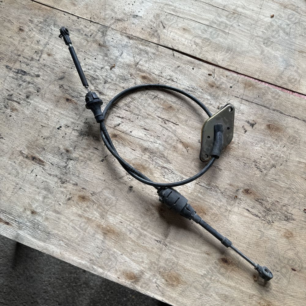 Occasion : Câble de levier de boîte automatique 3.7L V6 pour Jeep Cherokee Liberty KJ (2002-2004)