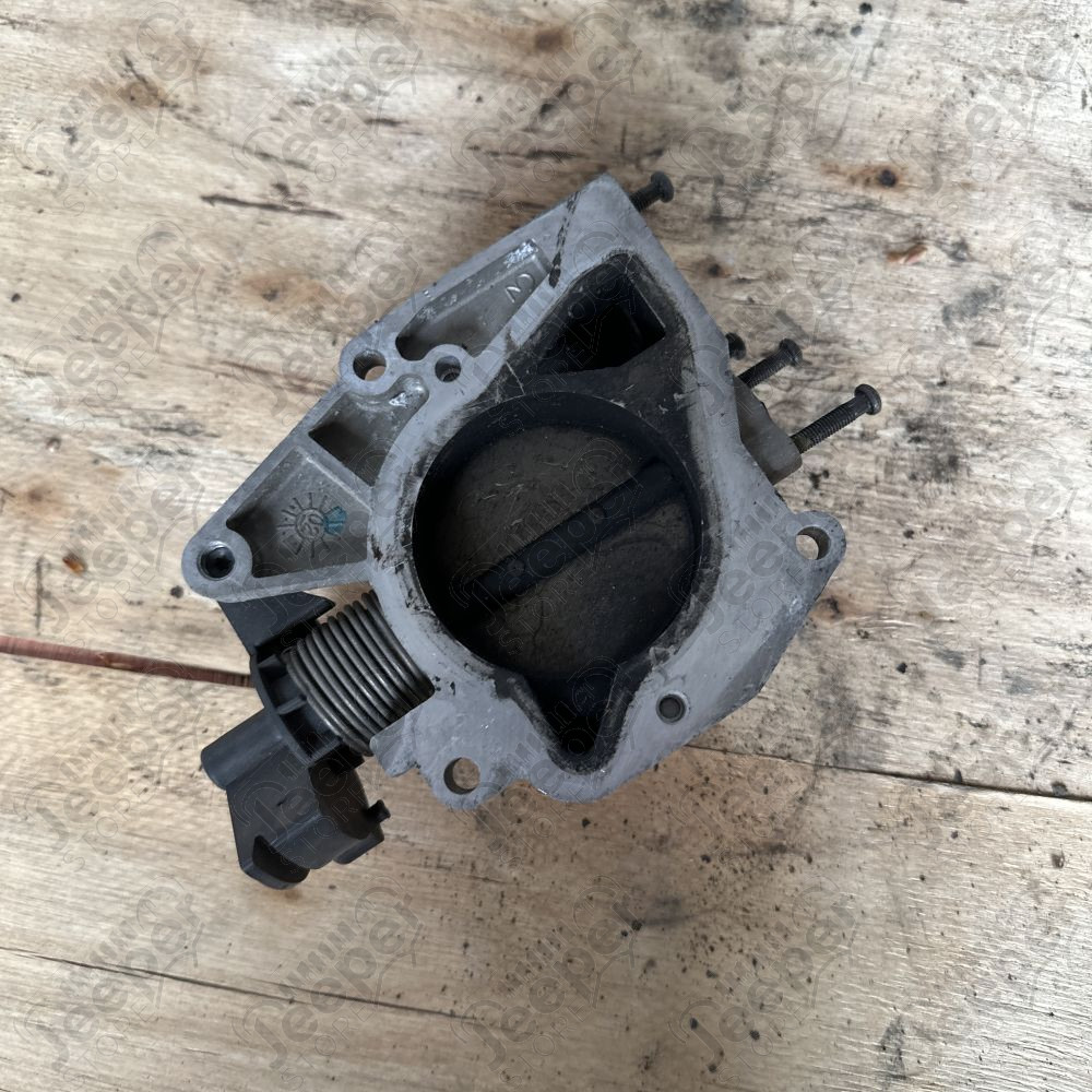 Occasion : Boîtier papillon 3.7L V6 avec boîte auto (conduite anglaise) pour Jeep Cherokee Liberty KJ (2002-2005)