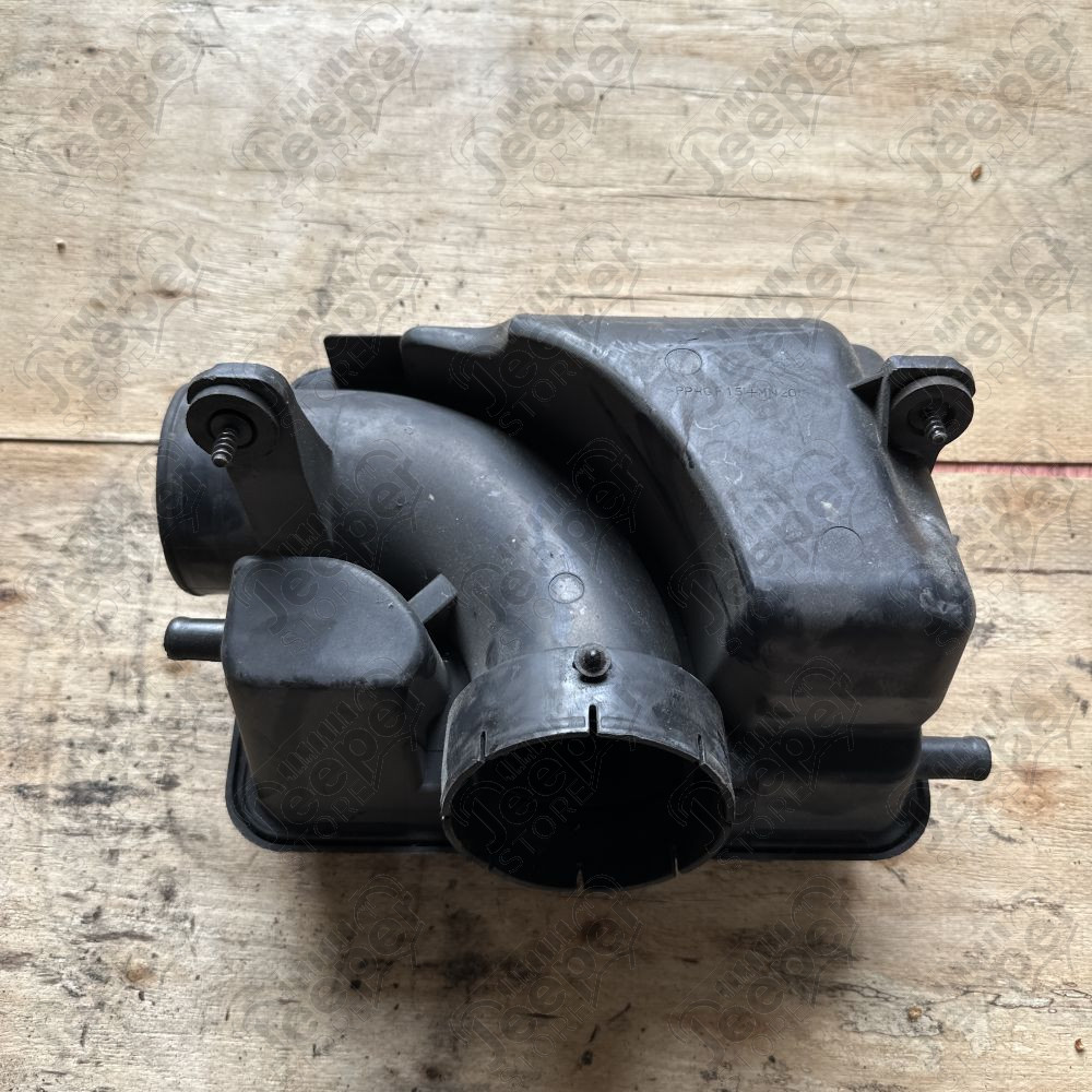 Occasion : Boite à air résonateur 3.7L V6 avec boîte auto (conduite anglaise) pour Jeep Cherokee Liberty KJ (2002-2004)
