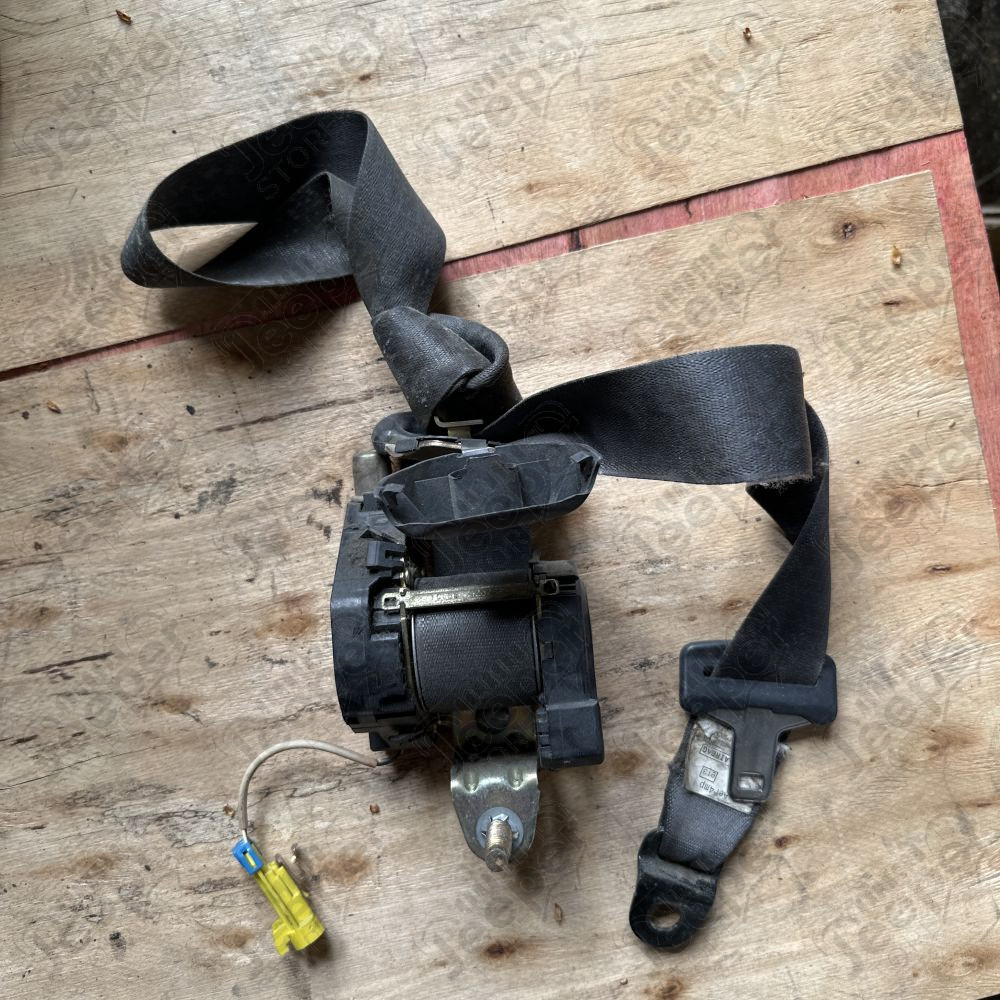 Occasion : Ceinture de sécurité avant droite (conduite anglaise) pour Jeep Cherokee Liberty KJ (2002-2004)