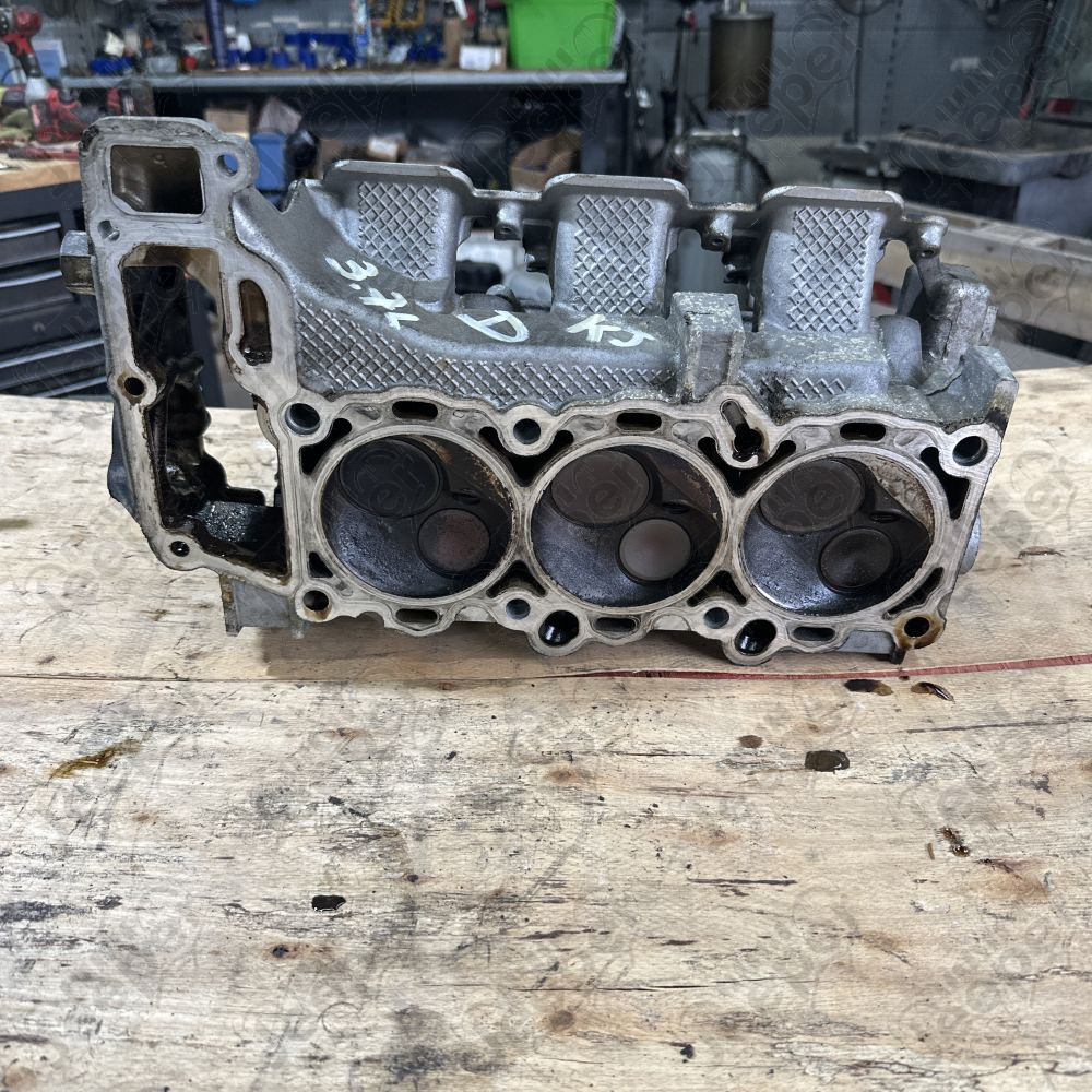 Occasion : Culasse moteur droit pour moteur 3.7L V6 pour Jeep Cherokee Liberty KJ (2002-2004)