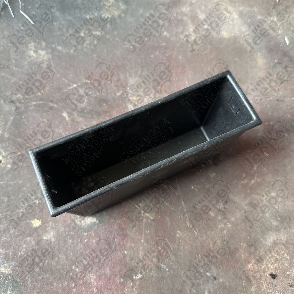 Occasion : Vide poche sous autoradio pour Jeep Cherokee XJ (1984-1996)