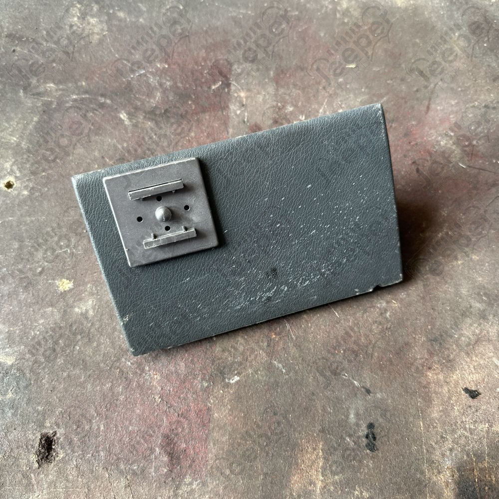 Occasion : Cendrier gris pour Jeep Cherokee XJ (1984-1996)