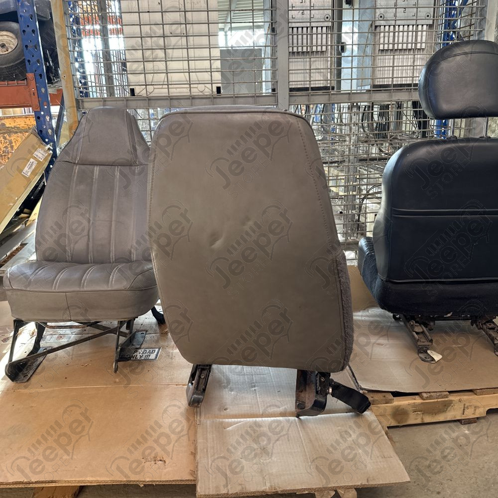 Occasion : Siège avant gauche ou droit en cuir gris pour Jeep Wrangler YJ (1987-1995)