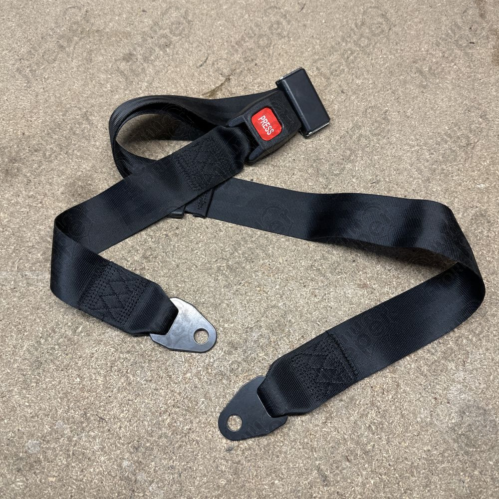 Occasion : Ceinture arrière 2 points (sans boulonnerie) pour CJ5, CJ6, CJ7, CJ8, YJ (1976-1995)