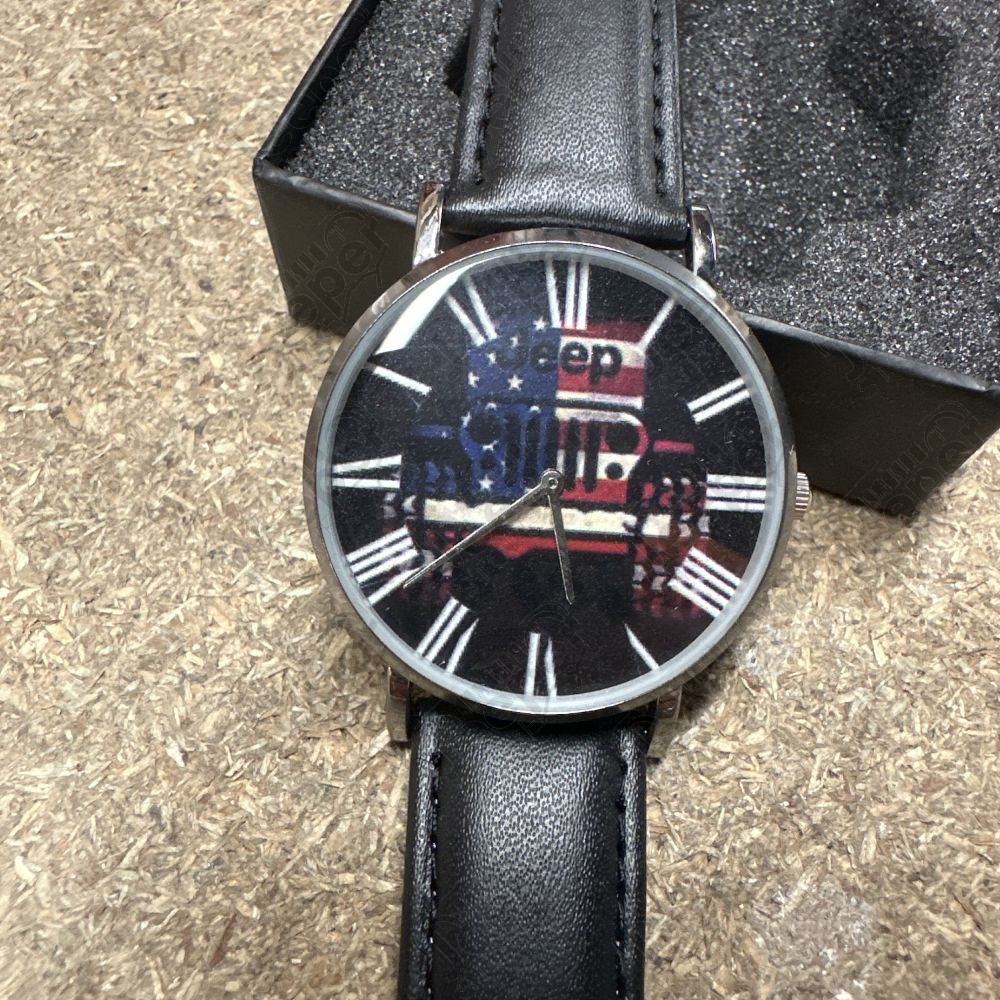Montre Jeep avec calandre usa