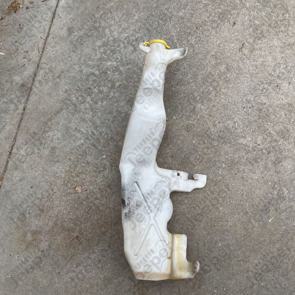 Occasion : Bocal de lave glace pour Jeep Cherokee Liberty KJ (2002-2007)