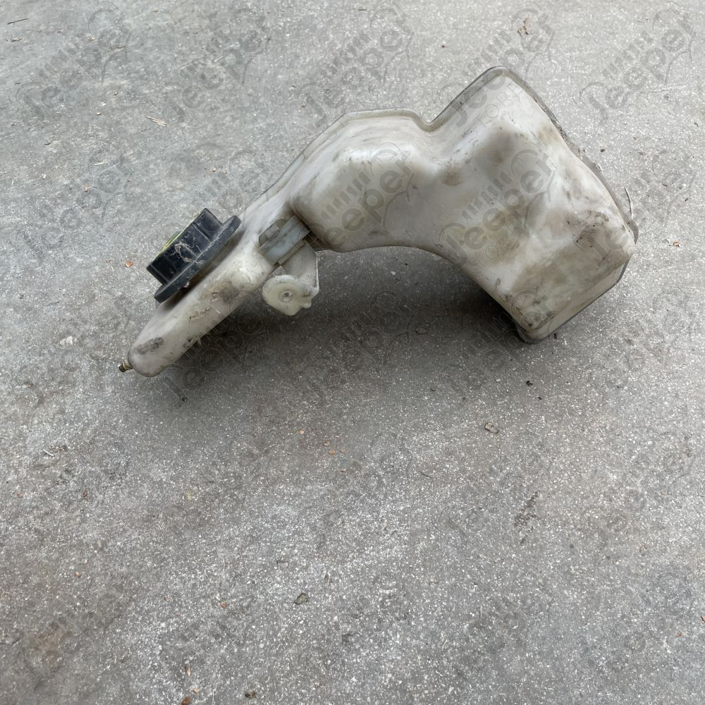 Occasion : Bocal de refroidissement moteur 2.5L TD Moteur VM pour Jeep Cherokee XJ (1997-2001)